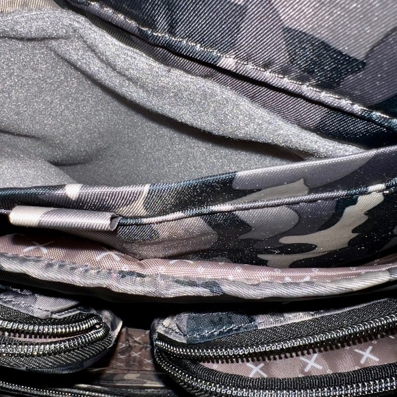 Lug - Puddle Jumper Backpack NWT'S - Picture 14 of 16